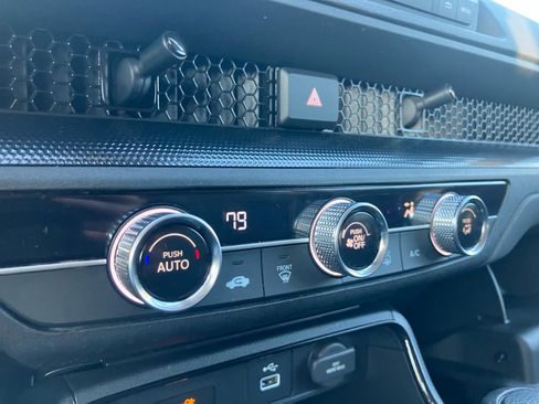 Certified 2024 Honda CR-V LX image 22