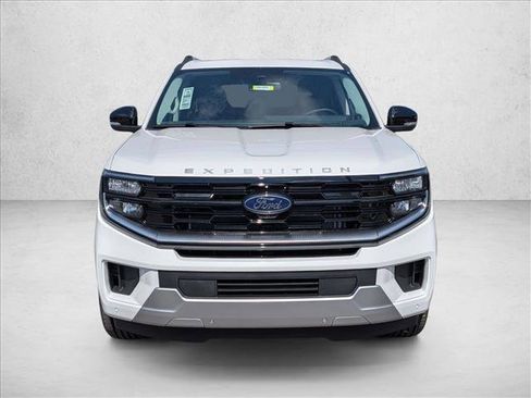 New 2026 Ford Expedition Max Platinum image 7