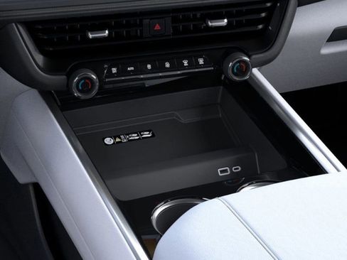 New 2026 Chevrolet Suburban Premier w/ Sun And Tow Package image 26