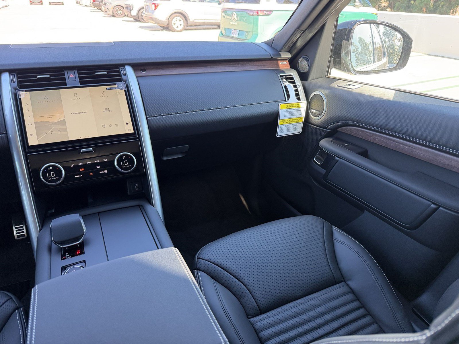 New 2026 Land Rover Discovery Dynamic SE AWD/4WD image 30