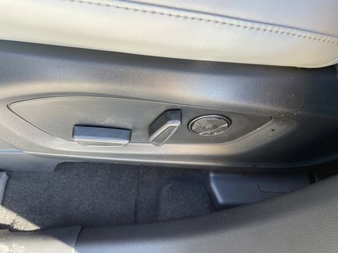 New 2026 Ford Explorer Platinum image 26