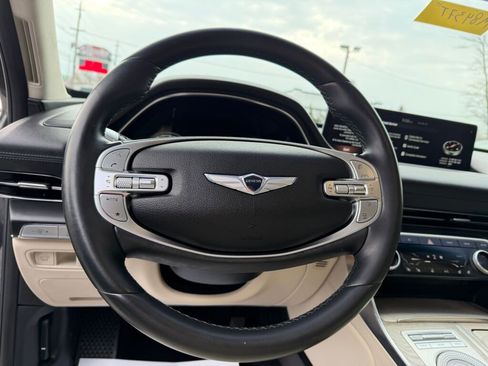 Used 2022 Genesis GV80 3.5T w/ Advanced Package 06 image 12