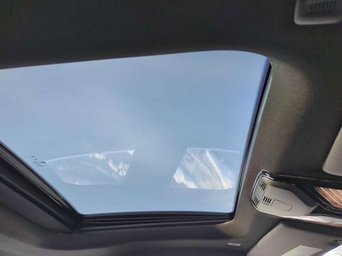 Certified 2025 BMW i4 xDrive40i w/ Premium Package image 22