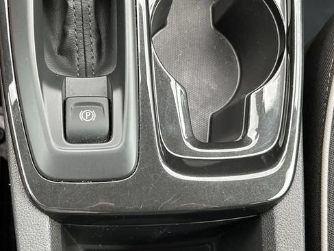 Used 2025 Chevrolet TrailBlazer LT AWD/4WD image 23
