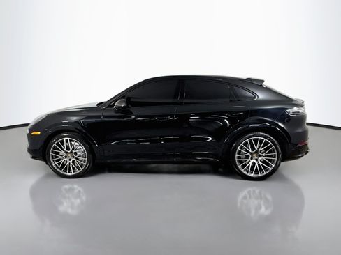 Used 2023 Porsche Cayenne Turbo AWD/4WD image 6