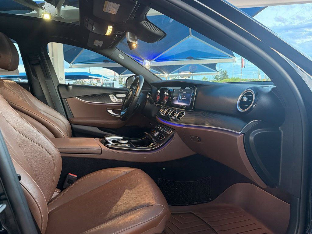 Used 2018 Mercedes-Benz E 300 image 9