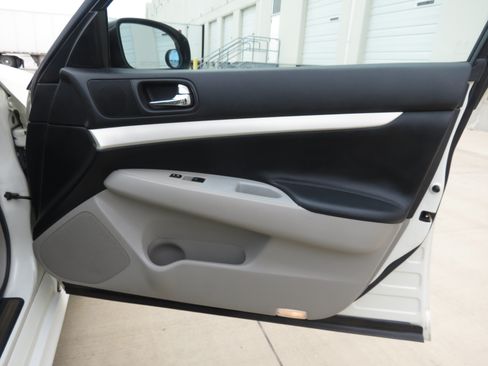 Used 2007 INFINITI G35 Sport w/ Premium Pkg RWD image 29