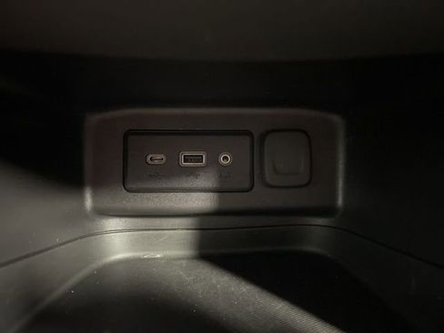 Used 2024 Chevrolet Equinox LT image 18