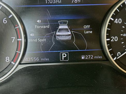 Used 2025 Nissan Sentra SR FWD image 18