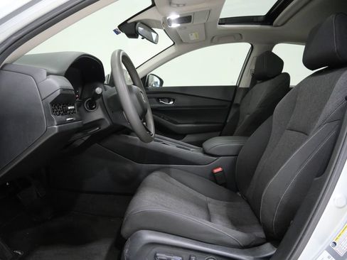 Used 2024 Honda Accord EX image 13