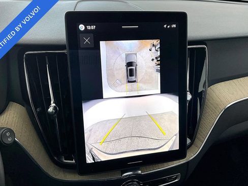 Certified 2026 Volvo XC60 B5 Plus AWD/4WD image 28