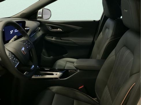 New 2026 Buick Envista Avenir image 9