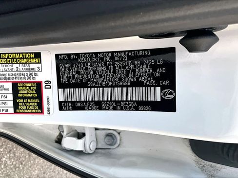 Used 2023 Lexus ES 350 F Sport w/ Accessory Package (Z2) image 32