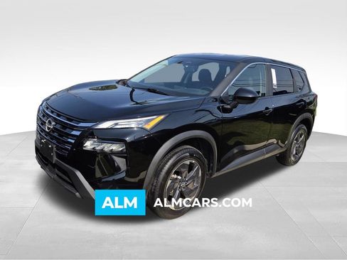 Used 2025 Nissan Rogue SV FWD image 1