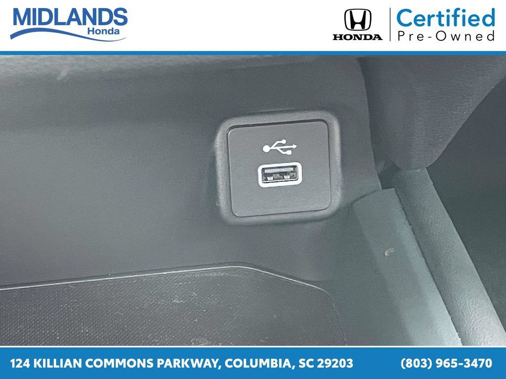 Certified 2025 Honda HR-V LX image 28