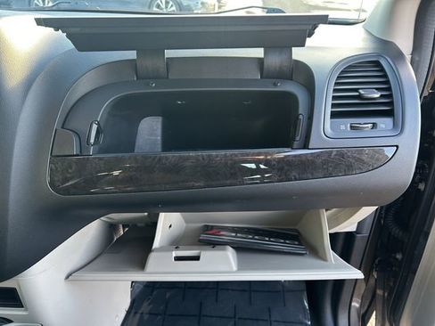 Used 2015 Dodge Grand Caravan American Value Package image 26