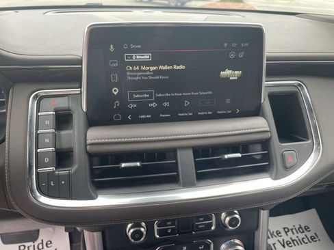 Used 2023 GMC Yukon XL SLE RWD image 12