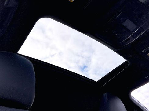 Used 2023 Lexus IS 350 F Sport image 11