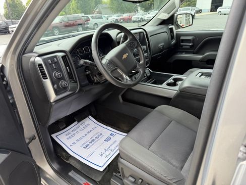 Used 2017 Chevrolet Silverado 1500 LT w/ All Star Edition AWD/4WD image 11