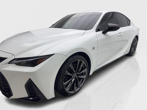 Used 2025 Lexus IS 350 F Sport image 11