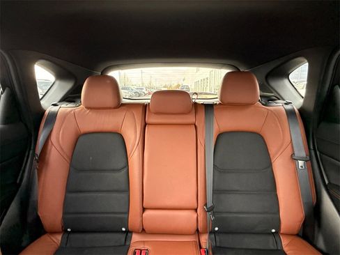 Used 2024 MAZDA CX-5 Carbon Edition image 17