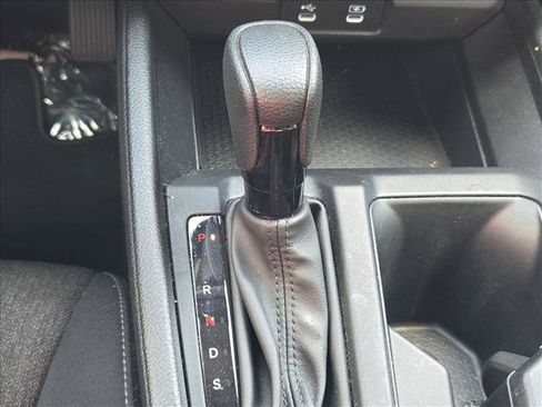 Used 2025 Honda Accord SE image 11