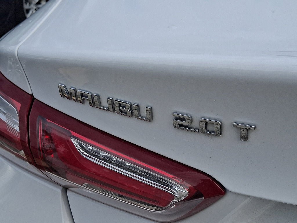 Certified 2021 Chevrolet Malibu Premier FWD image 12