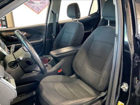 Used 2018 GMC Terrain SLE FWD image 3