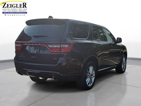 Certified 2024 Dodge Durango GT image 5