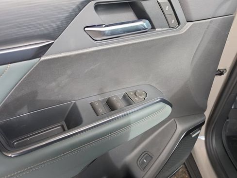 New 2026 GMC Acadia AT4 w/ Luxury Package AWD/4WD image 24