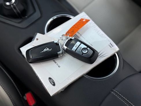 Used 2025 Ford Mustang GT Premium RWD image 7