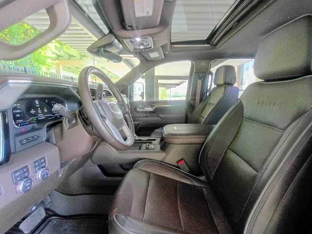 Used 2024 GMC Sierra 2500 Denali w/ Denali Reserve Package AWD/4WD image 26