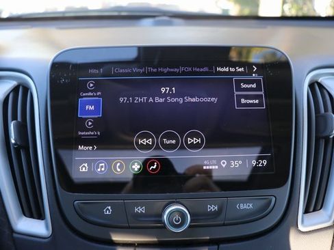 Used 2024 Chevrolet Malibu LT image 21