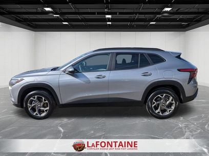 Used 2025 Chevrolet Trax LT