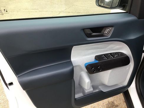 New 2026 Ford Maverick XLT image 13