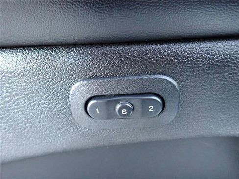 Used 2020 Dodge Durango GT image 16