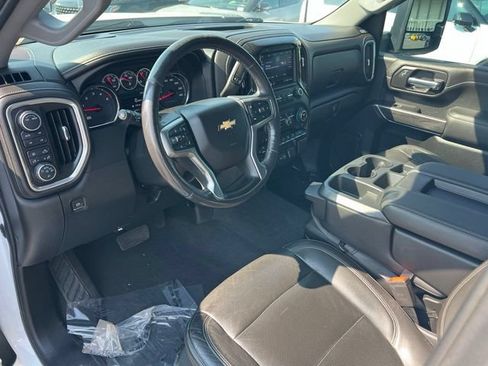 Used 2020 Chevrolet Silverado 2500 LTZ AWD/4WD image 14
