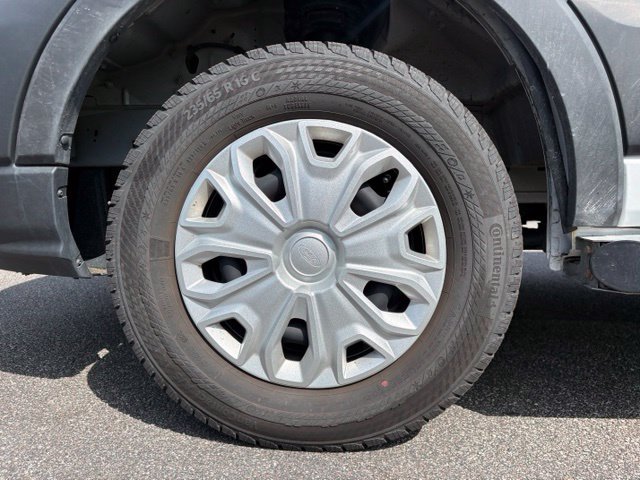 Used 2025 Ford Transit 250 Low Roof w/ Exterior Upgrade Package RWD image 15