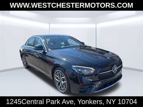 Used 2021 Mercedes-Benz E 350 4MATIC Sedan image 3