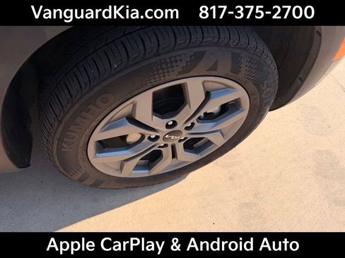 Certified 2026 Kia Seltos LX AWD/4WD image 11