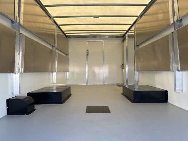 New 2025 Chevrolet Express 4500 w/ Power Convenience Package RWD image 31