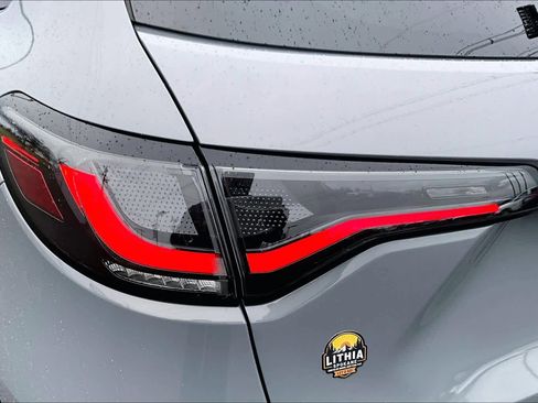 Used 2025 Honda HR-V Sport image 32