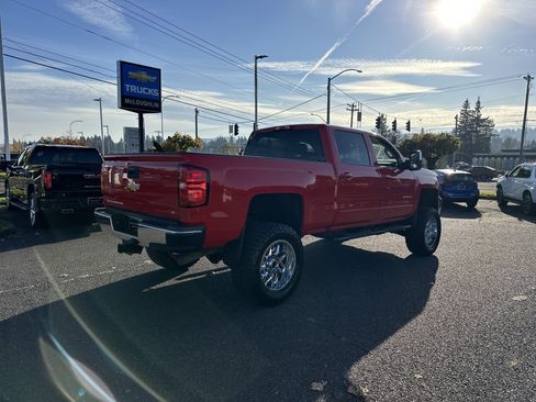 Used 2018 Chevrolet Silverado 2500 LT image 6