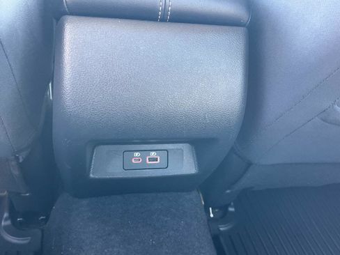 Used 2024 Nissan Altima 2.5 SV AWD/4WD image 16