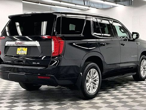 Used 2024 GMC Yukon SLE image 12