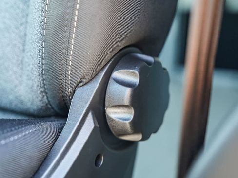 New 2026 RAM ProMaster 1500 w/ Quick Order Package 22G SLT image 22