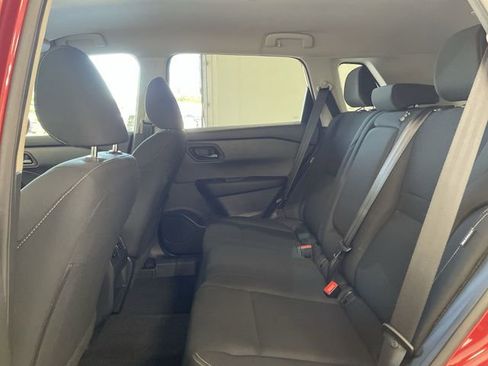 Certified 2025 Nissan Rogue S image 16