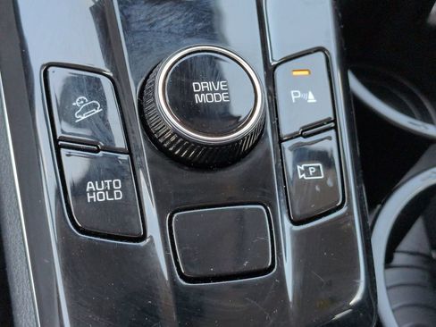 Used 2025 Kia Sportage LX FWD image 31