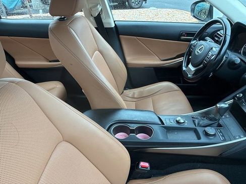Used 2017 Lexus IS 300 AWD w/ Premium Package image 18