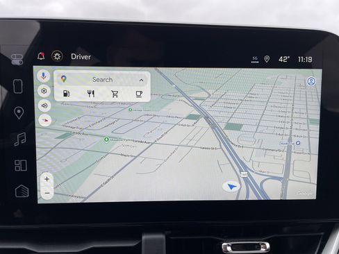 Used 2026 Chevrolet Equinox LT w/ Midnight Edition image 13